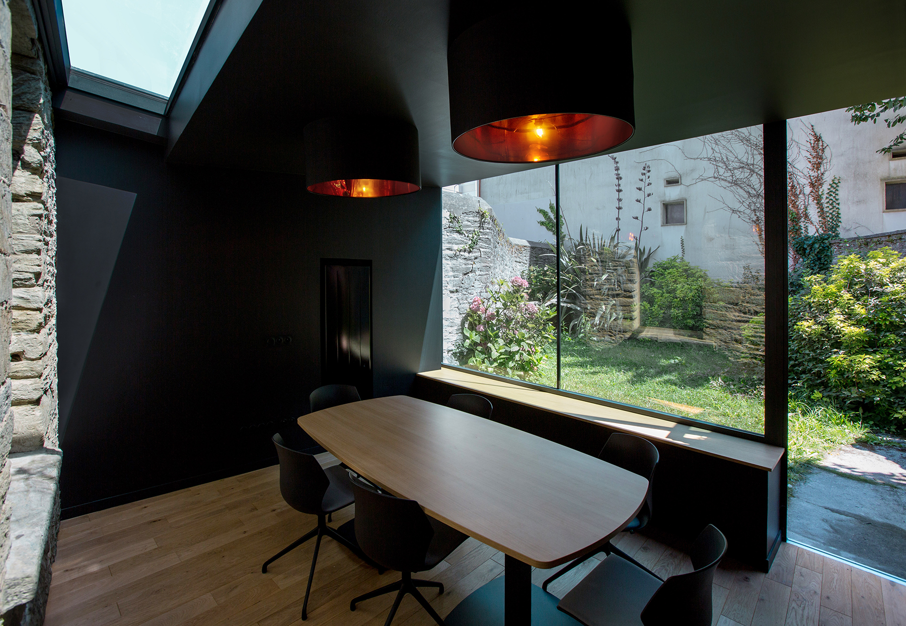 33 Alma – photo 16
